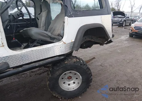 1989 Jeep Wrangler / Yj from USA, damaged, VIN 2J4FY19E3KJ137359